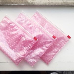 Glossier Pink Bubble Bags (Set of 3)